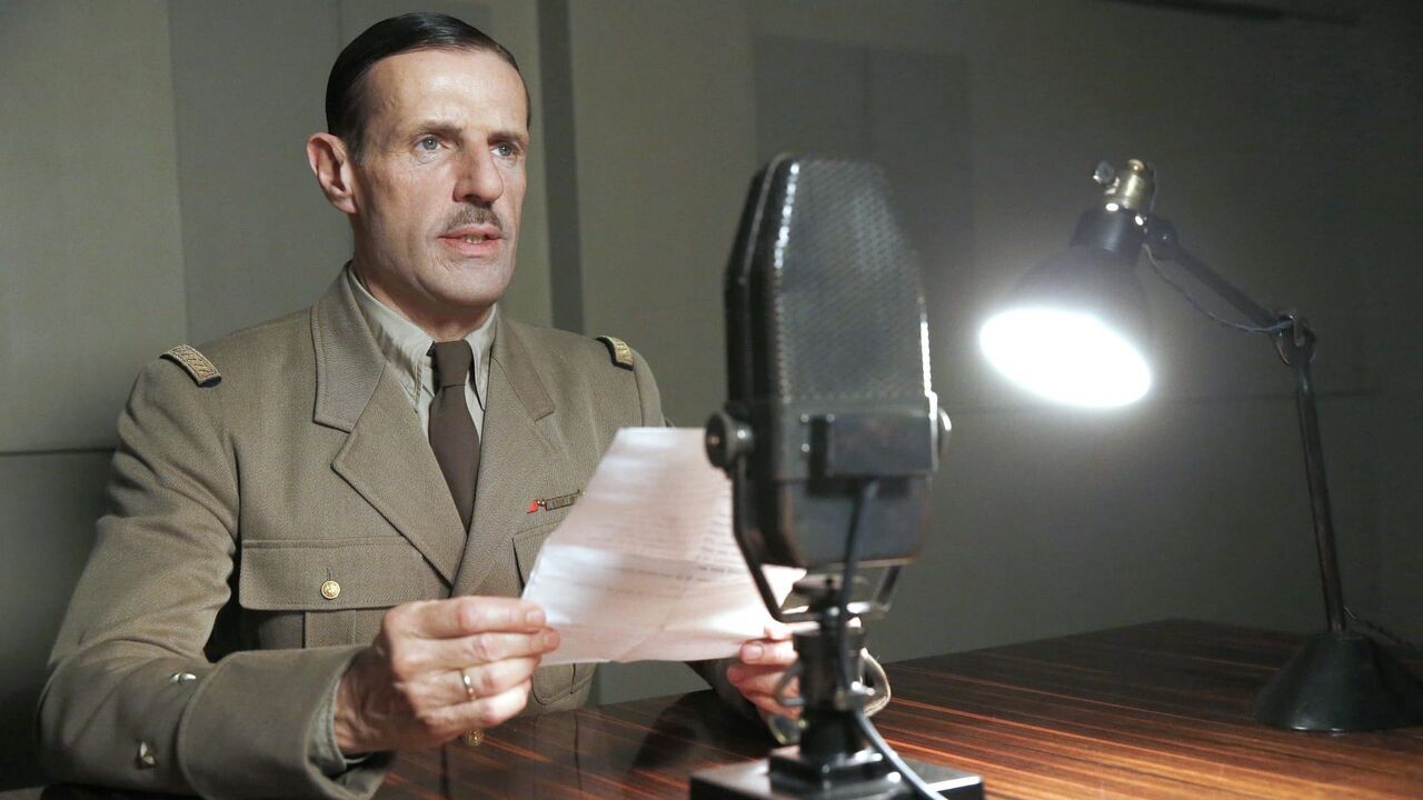 DE GAULLE